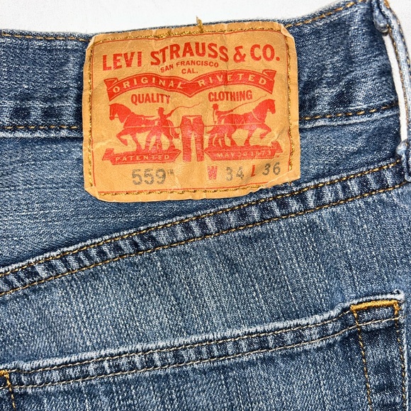 Levi Strauss & Co. Men's Blue Jeans 34x36 - Picture 3 of 3